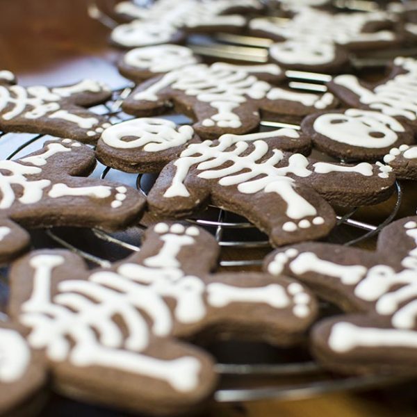 Kekse für Halloween - Gingerdead-Men Cookies - gruselige Kekse Rezept